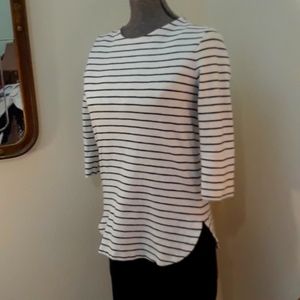Pullover top